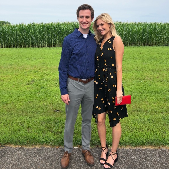 Meet your Posher, Claire - Picture 1 of 1